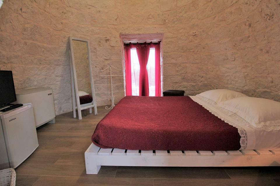 Agriturismo Grotta Di Figazzano Cisternino Kültér fotó